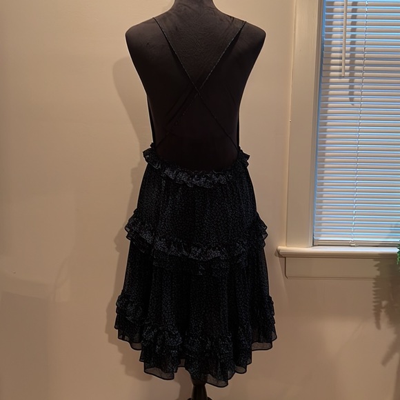 Spaghetti strap v-neck open back summer flowy dress by Moda International. Sz M - Picture 3 of 6